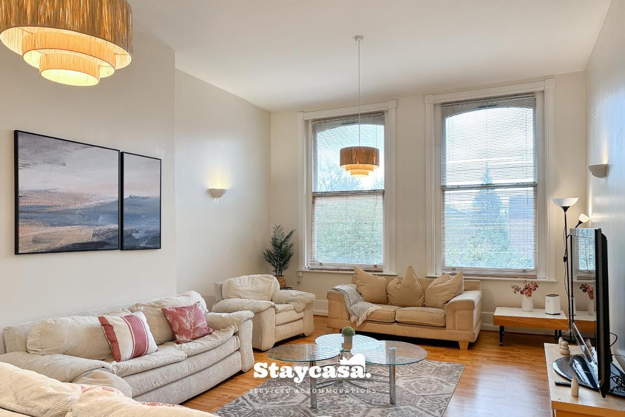 Carlton Co-living - Private Self-cater Apartment Manchester